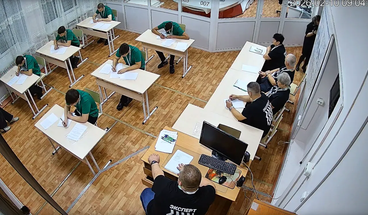 Первый соревновательный день по компетенции «Управление локомотивом»