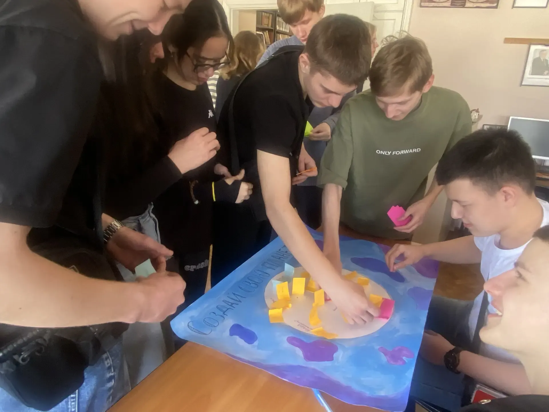 Космос далекий и близкий